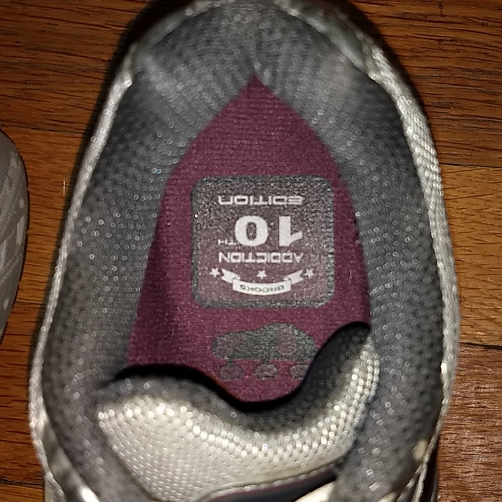 Brooks Addiction 10th Edition Size 9 - Picture 5 of 6